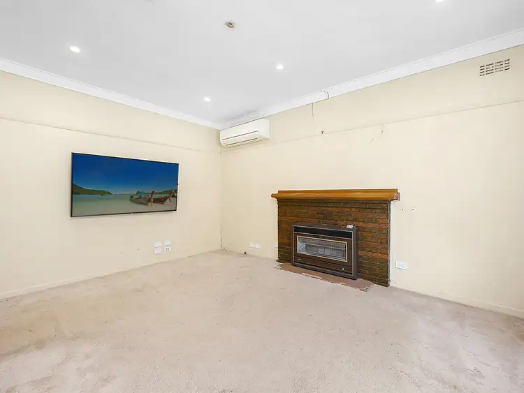 Fourth view of Homely house listing, 20 Sladen Street, Hamlyn Heights VIC 3215