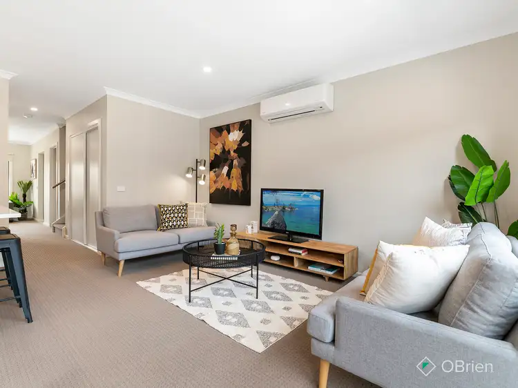 56 Armidale Drive, Pakenham VIC 3810