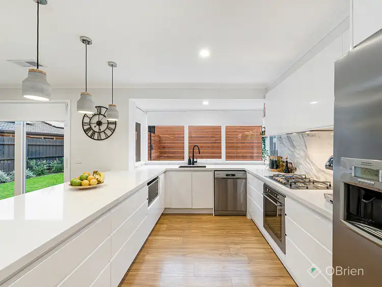 Second view of Homely house listing, 18B Dorchester Crescent, Carrum Downs VIC 3201