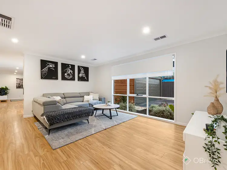 Fifth view of Homely house listing, 18B Dorchester Crescent, Carrum Downs VIC 3201