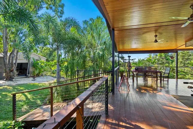 14 Manooka Drive, Cannonvale QLD 4802