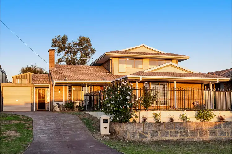 22 Opal Way, Mount Richon WA 6112