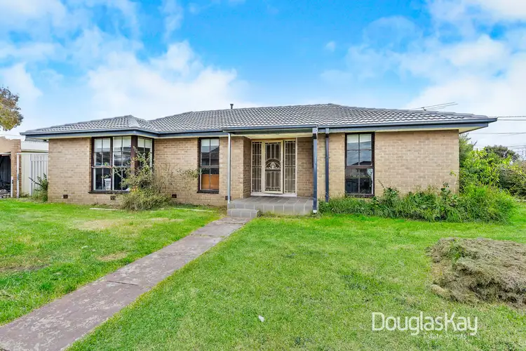 20 Larisa Road, St Albans VIC 3021