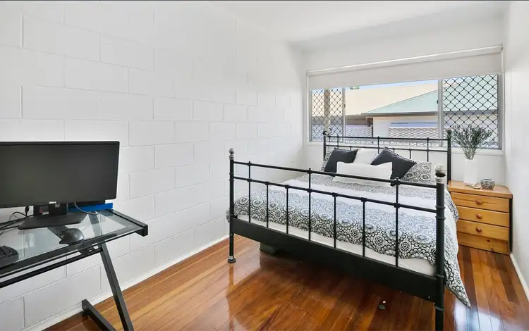 Third view of Homely unit listing, 2/110 McIlwraith Avenue, Norman Park QLD 4170
