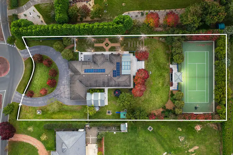 34 Highland Drive, Bowral NSW 2576