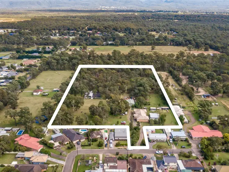 9 Hughes Street, Londonderry NSW 2753