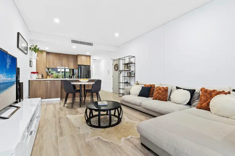 C 1/40 Pinnacle Street, Miranda NSW 2228