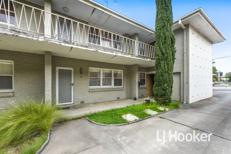 2/42 Princes Highway, Dandenong VIC 3175
