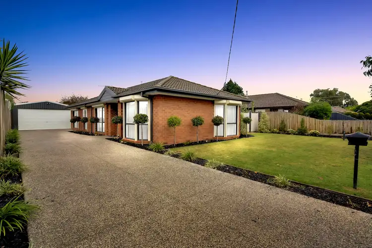 6 Winsham Court, Craigieburn VIC 3064