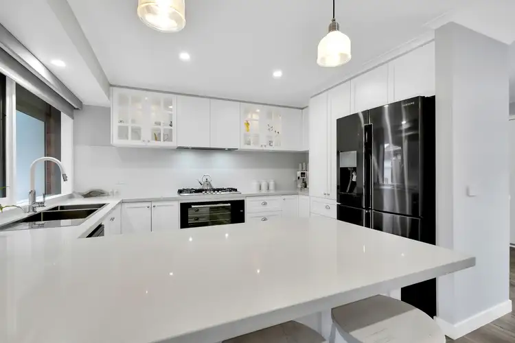 Fourth view of Homely house listing, 6 Winsham Court, Craigieburn VIC 3064