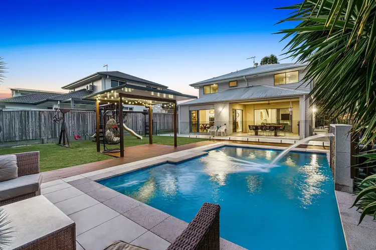 16 Lydia Place, Gumdale QLD 4154