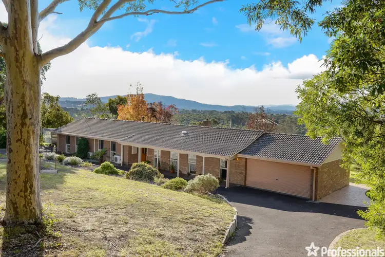 240 Schoolhouse Road, Woori Yallock VIC 3139
