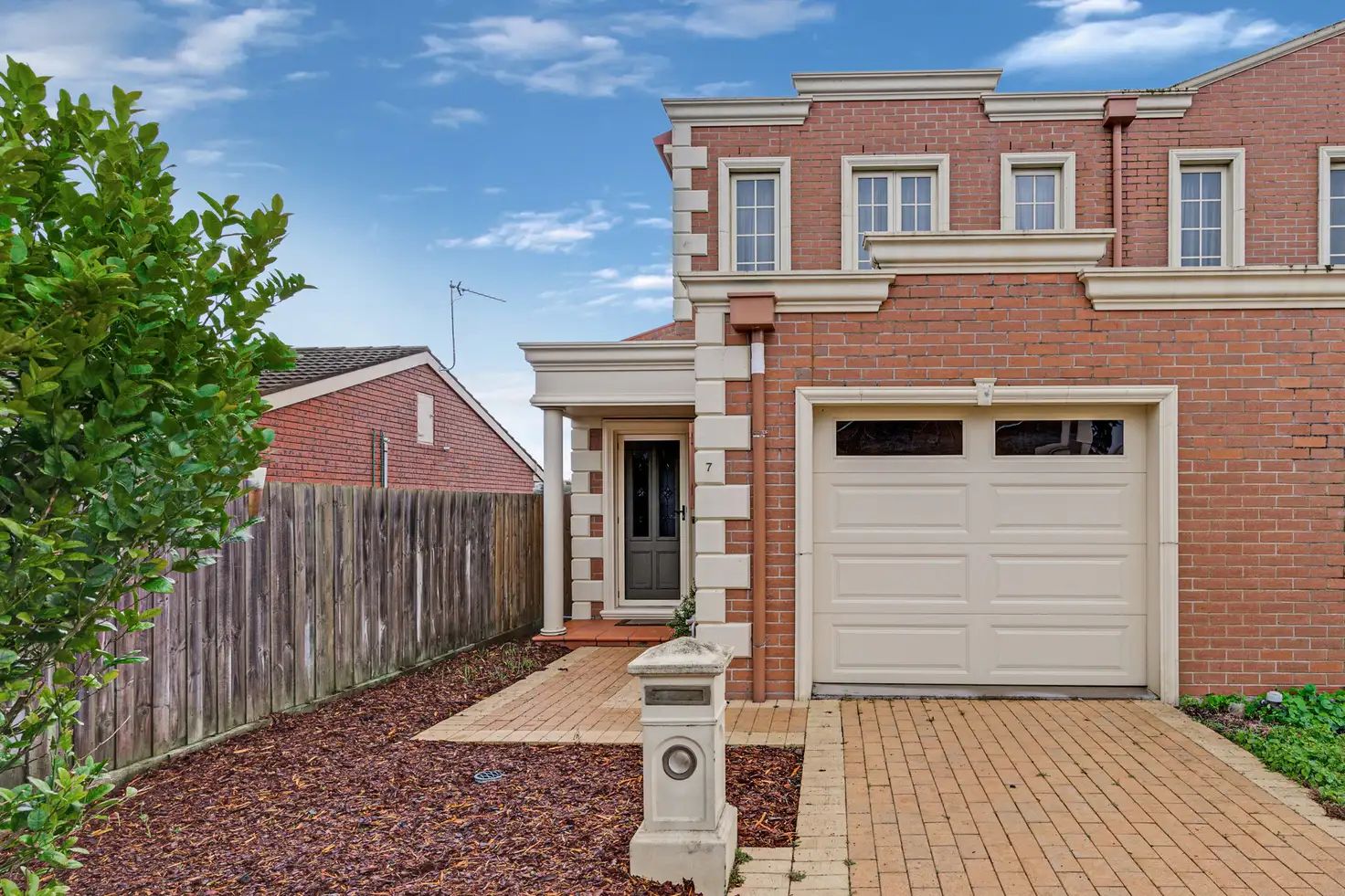 Main view of Homely townhouse listing, 7 Loch Ard Place Place, Warrnambool VIC 3280