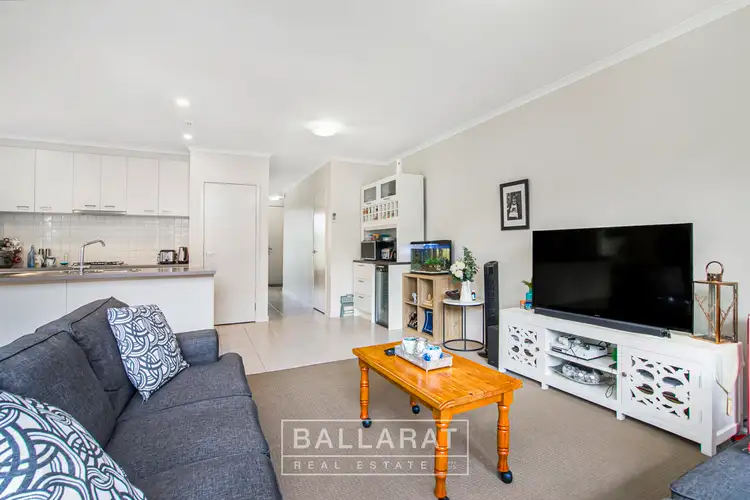 Fourth view of Homely townhouse listing, 2 Amana Drive, Alfredton VIC 3350