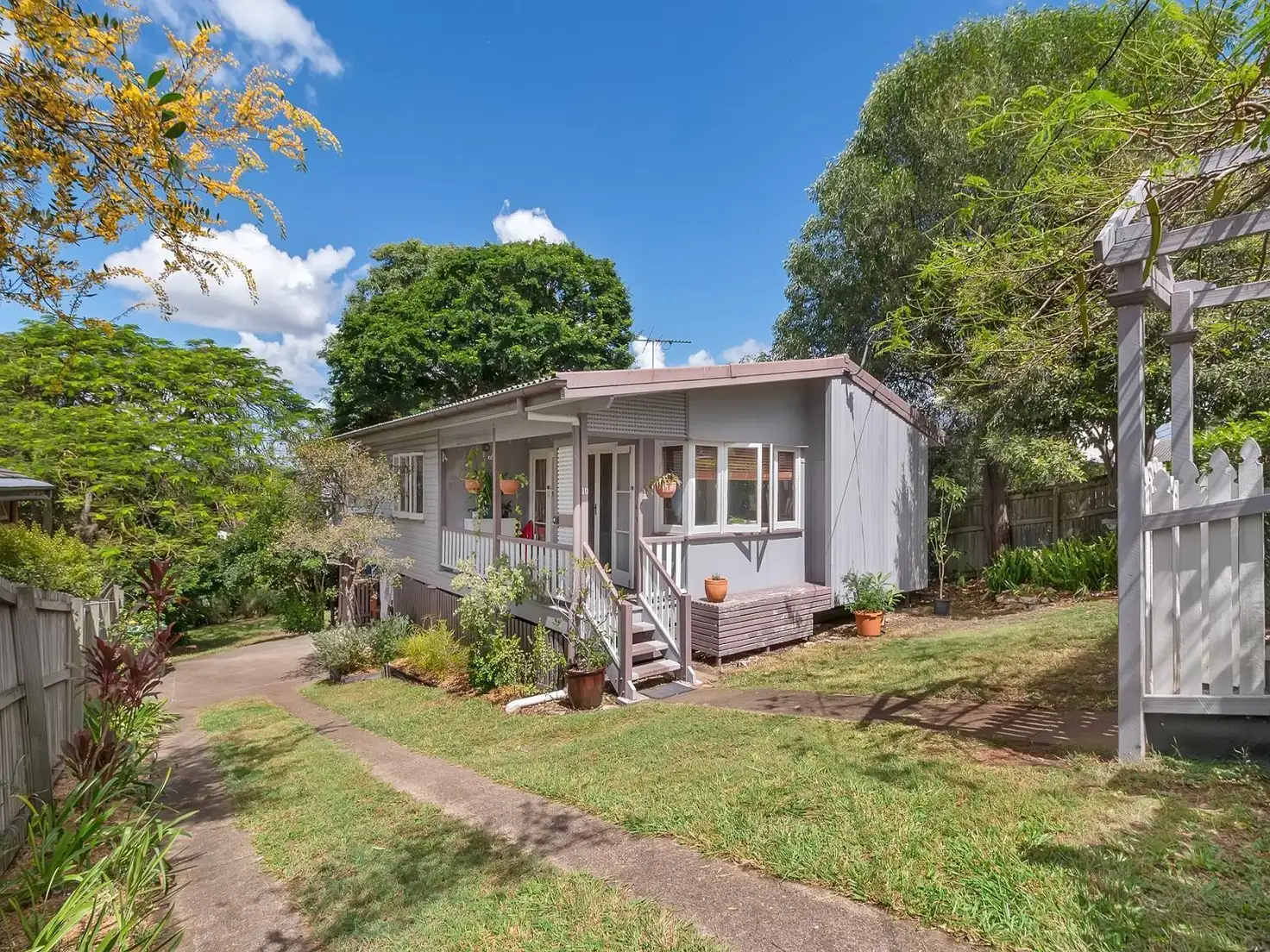 Main view of Homely house listing, 10 Goddard Street, Balmoral QLD 4171