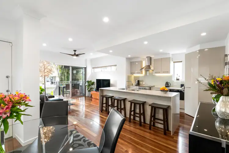 20A Park Street, Hawthorne QLD 4171