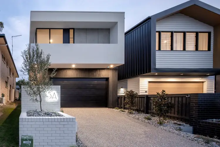 5a Ara Street, Camp Hill QLD 4152