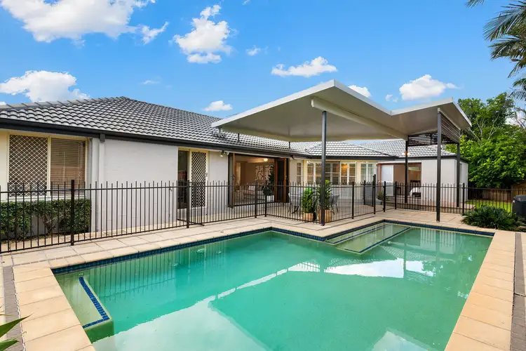 2 Parklane Place, Bulimba QLD 4171