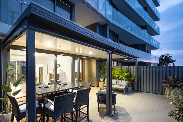 10403/300 Old Cleveland Road, Coorparoo QLD 4151