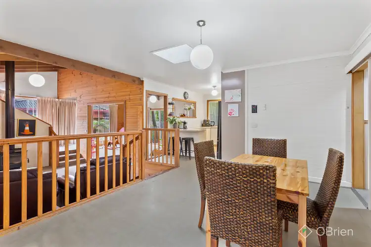 Fifth view of Homely house listing, 2 Eric Court, Langwarrin VIC 3910