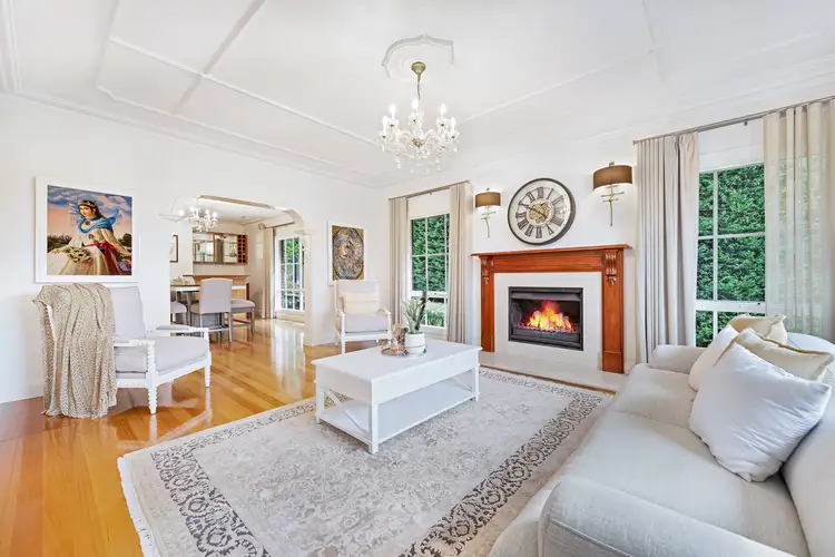 Second view of Homely house listing, 5 Fasan Rise, Warrandyte South VIC 3134