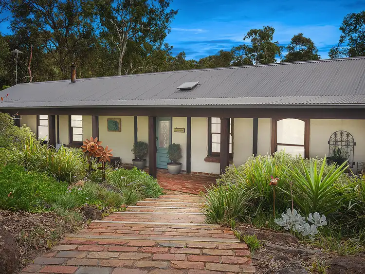 95 Couties Road, Kangaroo Ground VIC 3097