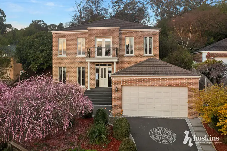 1 Loughies Track, Ringwood North VIC 3134
