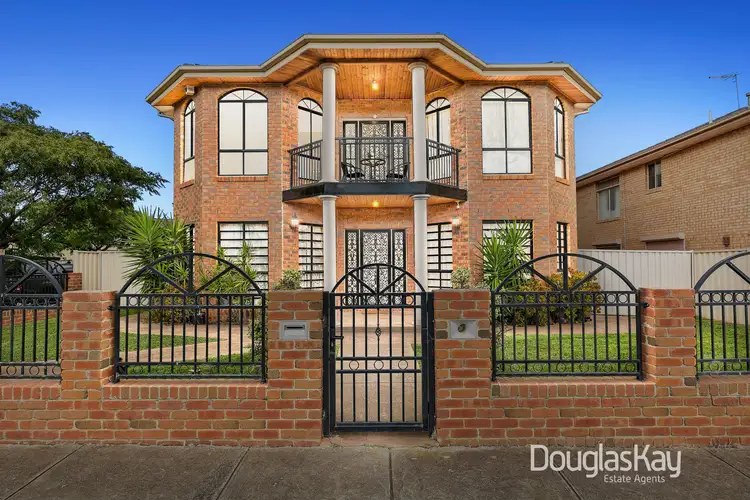 23 St Andrews Drive, Sunshine North VIC 3020