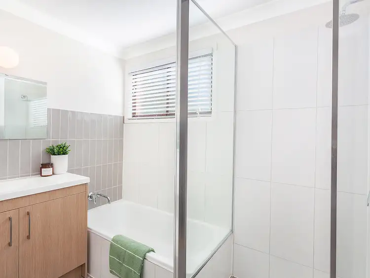 Fourth view of Homely villa listing, 1/4 Ocean Beach Road, Woy Woy NSW 2256