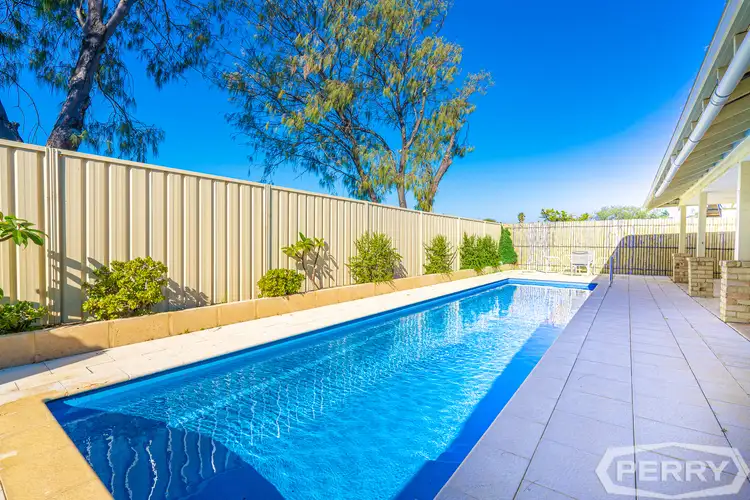 10 Penda Close, Halls Head WA 6210