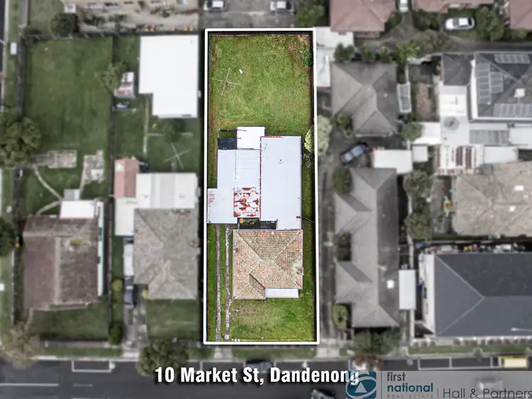 10 Market Street, Dandenong VIC 3175