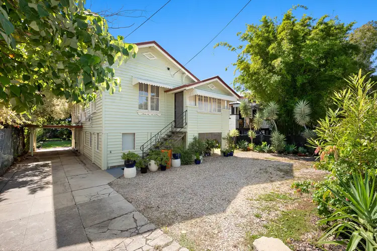 92 Juliette Street, Greenslopes QLD 4120