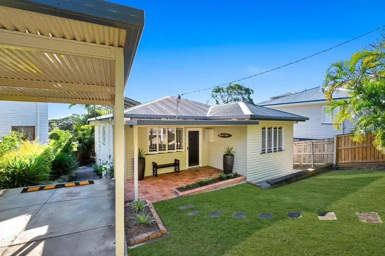 49 Lavington Street, Coorparoo QLD 4151