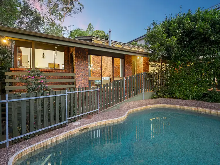 8 Gambier Avenue, Sandy Point NSW 2172