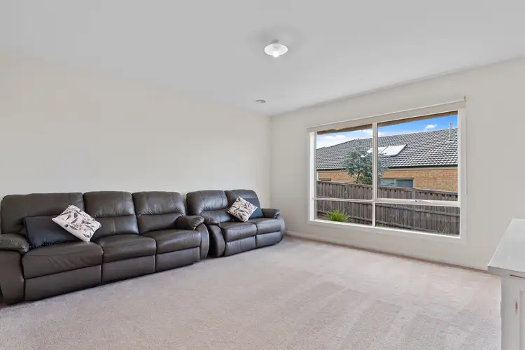 Fifth view of Homely house listing, 19 Currington Crescent, Darley VIC 3340