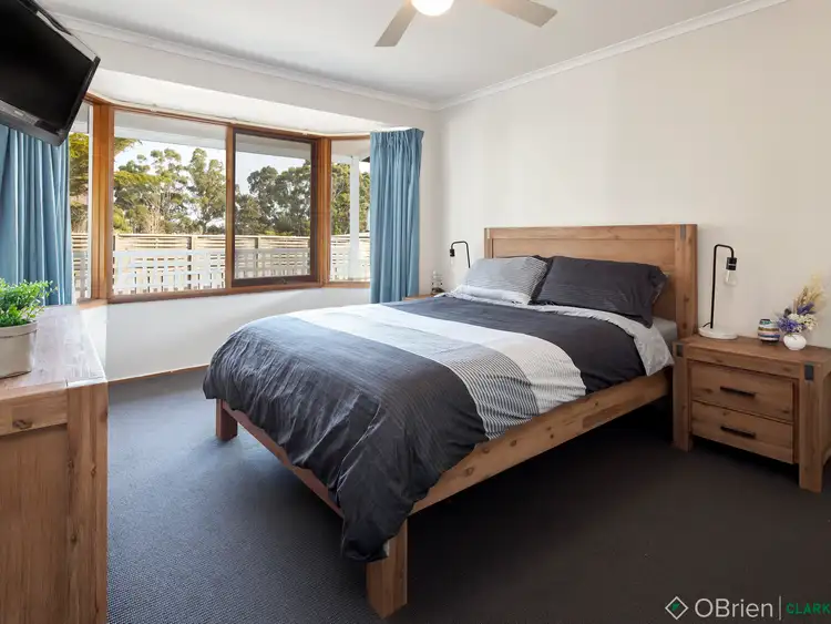 Sixth view of Homely house listing, 2 Holland Street, Drouin VIC 3818