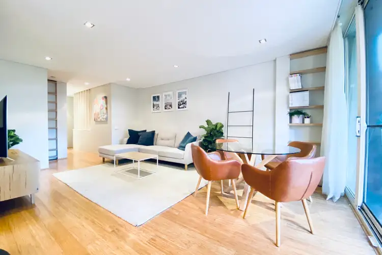 Main view of Homely unit listing, 2/19 Harriette Street, Neutral Bay NSW 2089