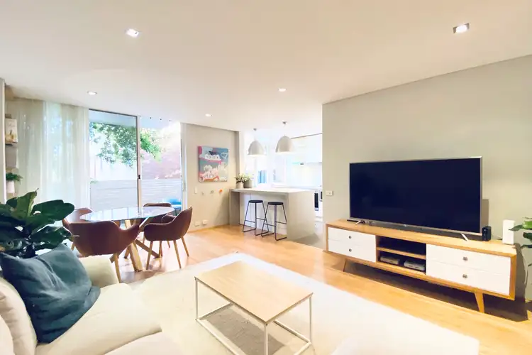 Fourth view of Homely unit listing, 2/19 Harriette Street, Neutral Bay NSW 2089