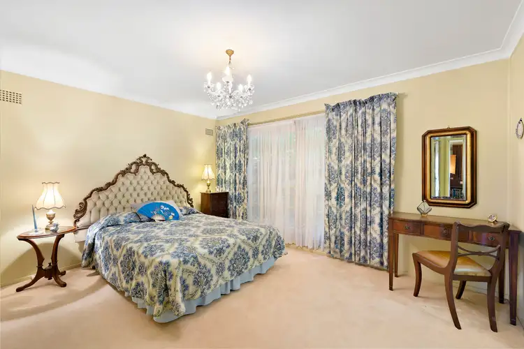 Fifth view of Homely house listing, 2 Durack Place, St Ives NSW 2075
