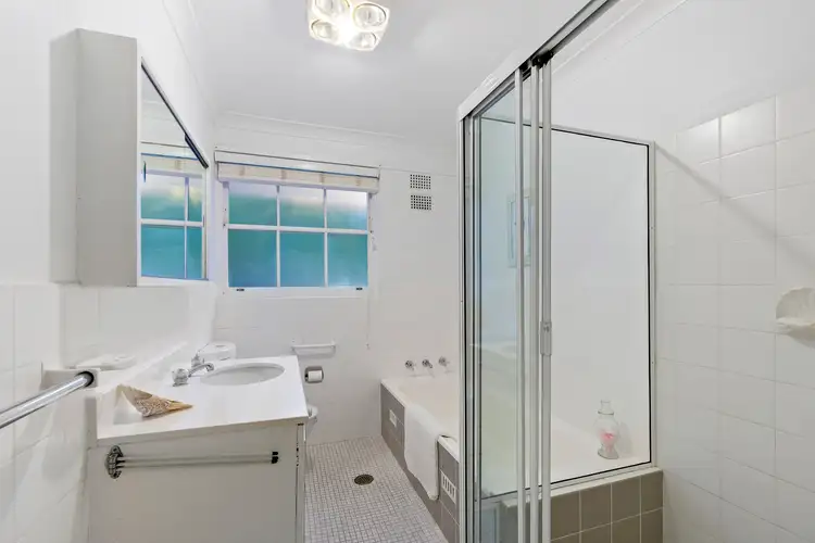 Sixth view of Homely house listing, 2 Durack Place, St Ives NSW 2075