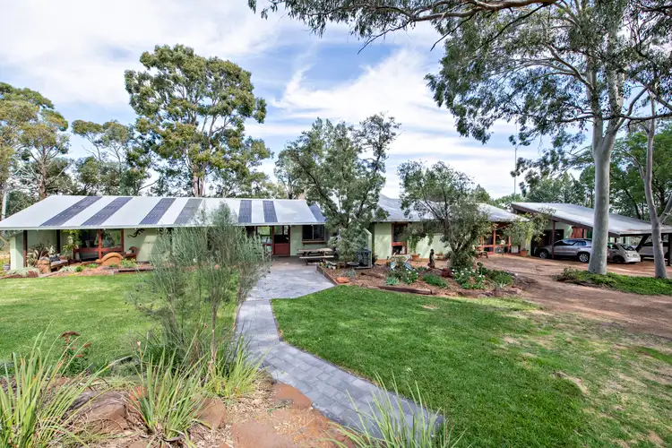 13L Hillside Drive, Dubbo NSW 2830