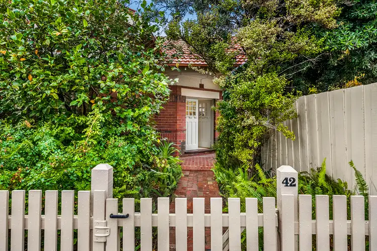 42 Shelley Street, Elwood VIC 3184
