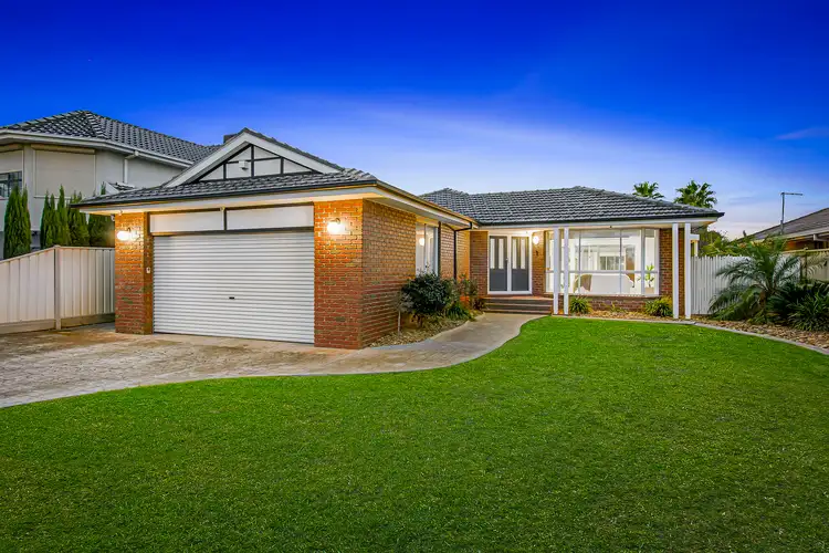 170 Lady Nelson Way, Taylors Lakes VIC 3038