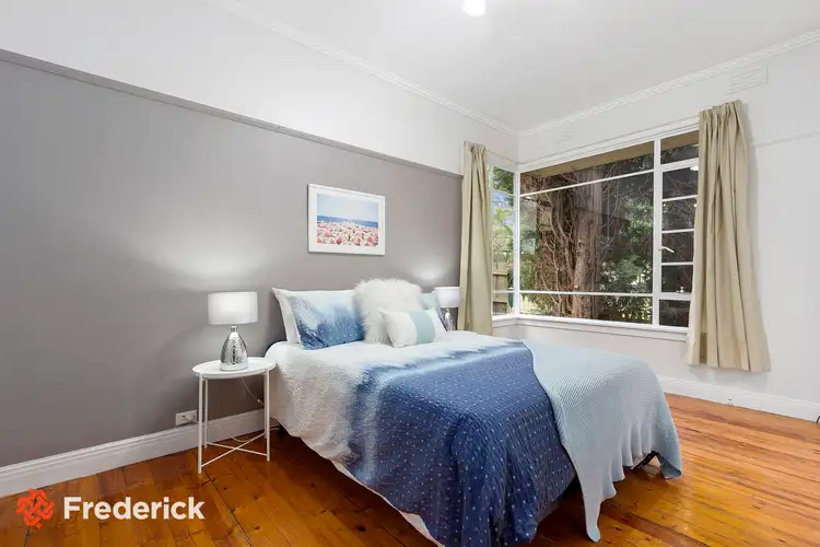 Sixth view of Homely house listing, 2 Kingsclere Street, Vermont VIC 3133