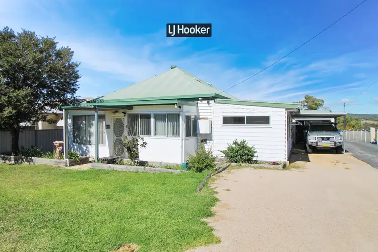 Main view of Homely house listing, 1/13 Albert Street, Inverell NSW 2360
