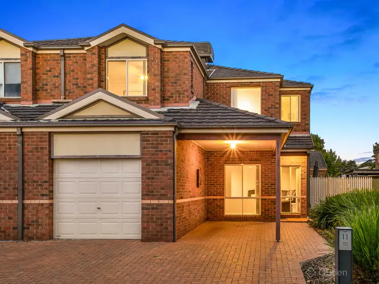 11 Kirren Close, Cranbourne VIC 3977