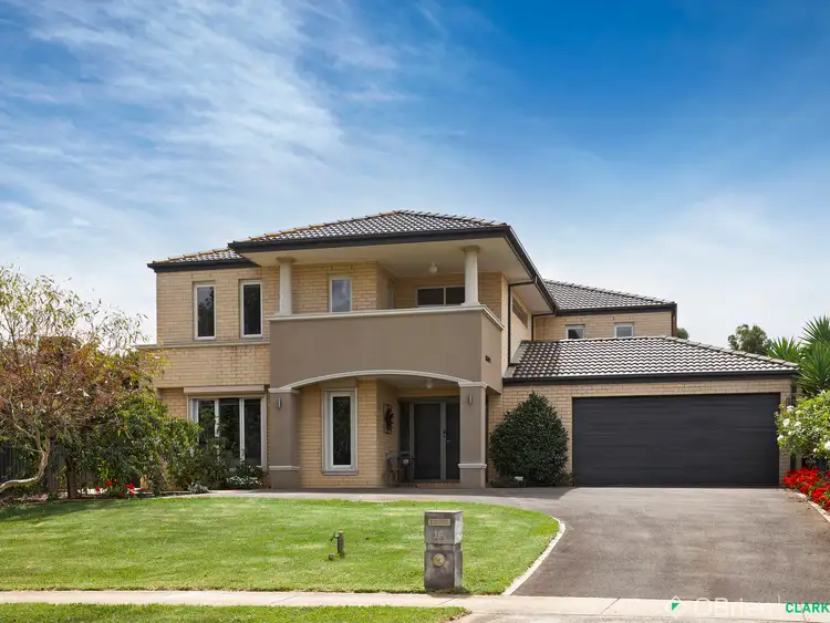 16 Kensington Drive, Warragul VIC 3820