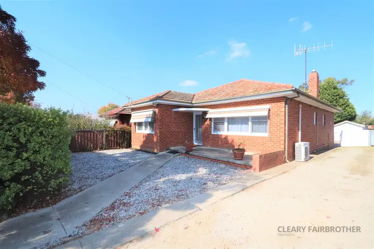 160 Stewart Street, Bathurst NSW 2795