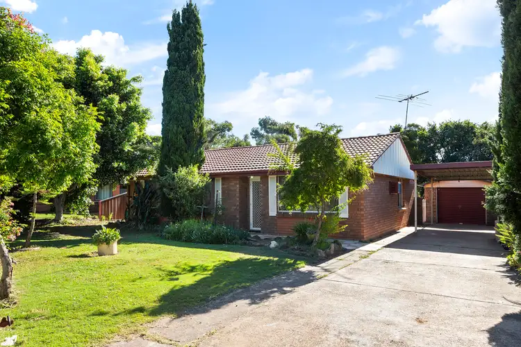 8 Darly Place, Dharruk NSW 2770