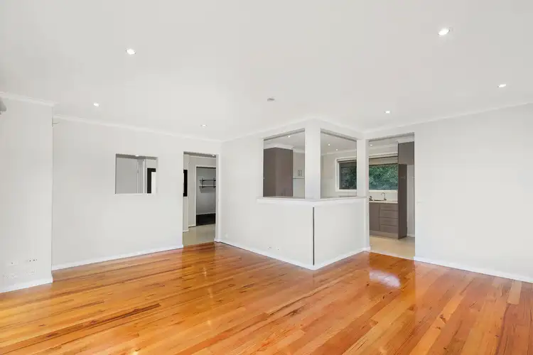 Fifth view of Homely house listing, 8 Chilterns Court, Kealba VIC 3021